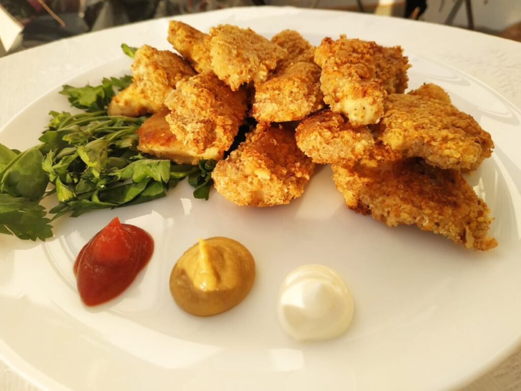 Названа безопасная месячная норма потребления наггетсов